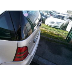 Pare choc arriere MERCEDES CLASSE A 168 Photo n°9