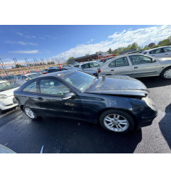 Pare choc arriere MERCEDES CLASSE C 203 COUPE SPORT Photo n°12