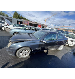 Pare choc arriere MERCEDES CLASSE C 203 COUPE SPORT Photo n°20