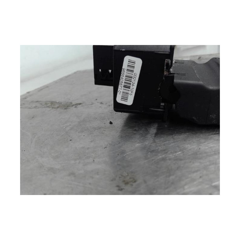 Levier frein à main electrique PEUGEOT 3008 1