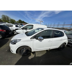 Boitier servitude moteur (BSM) PEUGEOT 208 1 Photo n°17