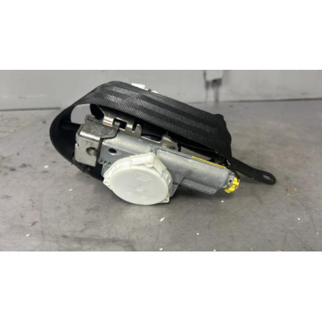 Ceinture avant droit FORD FIESTA 6 Photo n°1