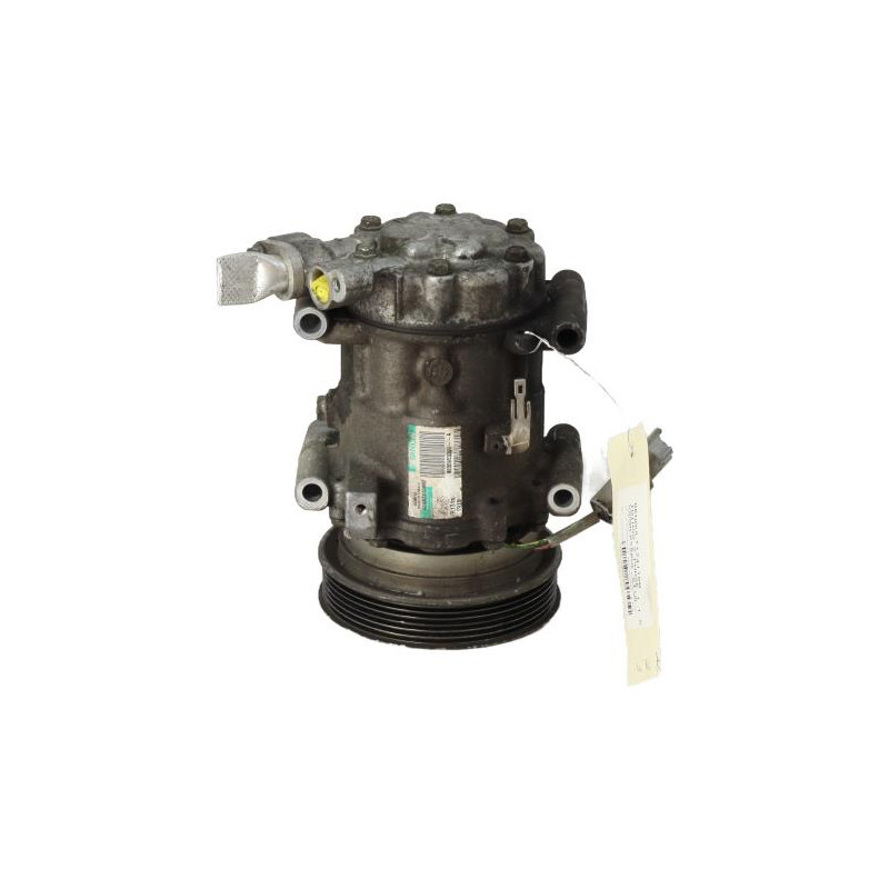 Compresseur clim RENAULT TWINGO 2 Photo n°2