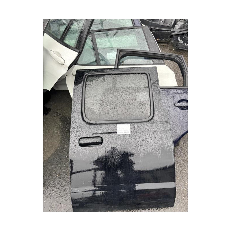 Porte arriere droit NISSAN PICK-UP 3