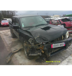 Attache ceinture avant droit NISSAN PICK-UP 3 Photo n°4