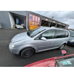 Aile avant droit VOLKSWAGEN TOURAN 1 Photo n°18