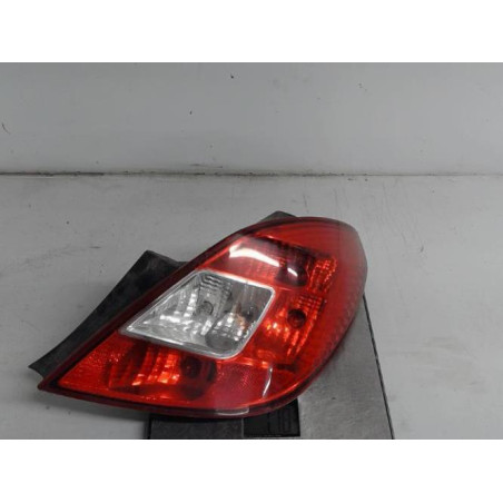 Feu arriere principal droit (feux) OPEL CORSA D Photo n°1