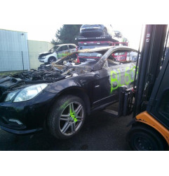 Traverse superieure MERCEDES CLASSE E 207 Photo n°6