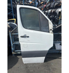 Porte avant droit MERCEDES SPRINTER 2 Photo n°1