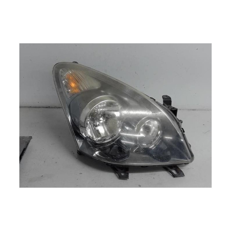 Optique avant principal droit (feux)(phare) TOYOTA COROLLA VERSO 2