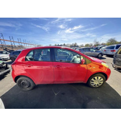 Feu arriere principal droit (feux) TOYOTA YARIS 2 Photo n°12