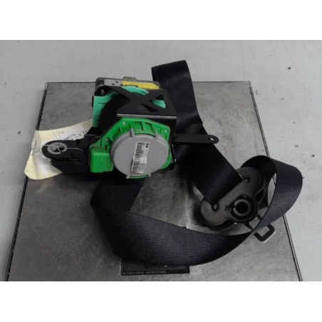 Ceinture avant droit TOYOTA YARIS 2 Photo n°1