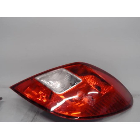 Feu arriere principal droit (feux) OPEL CORSA D Photo n°1