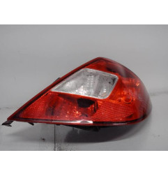 Feu arriere principal droit (feux) OPEL CORSA D Photo n°3