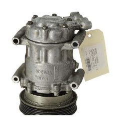 Compresseur clim RENAULT TWINGO 2 Photo n°4