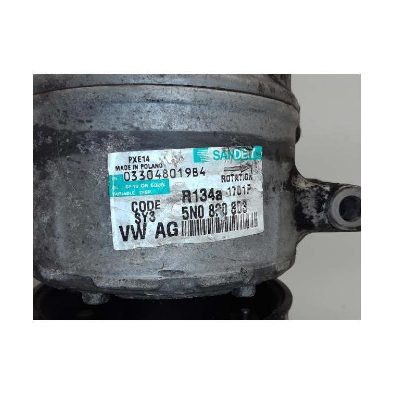 Compresseur clim VOLKSWAGEN PASSAT 5