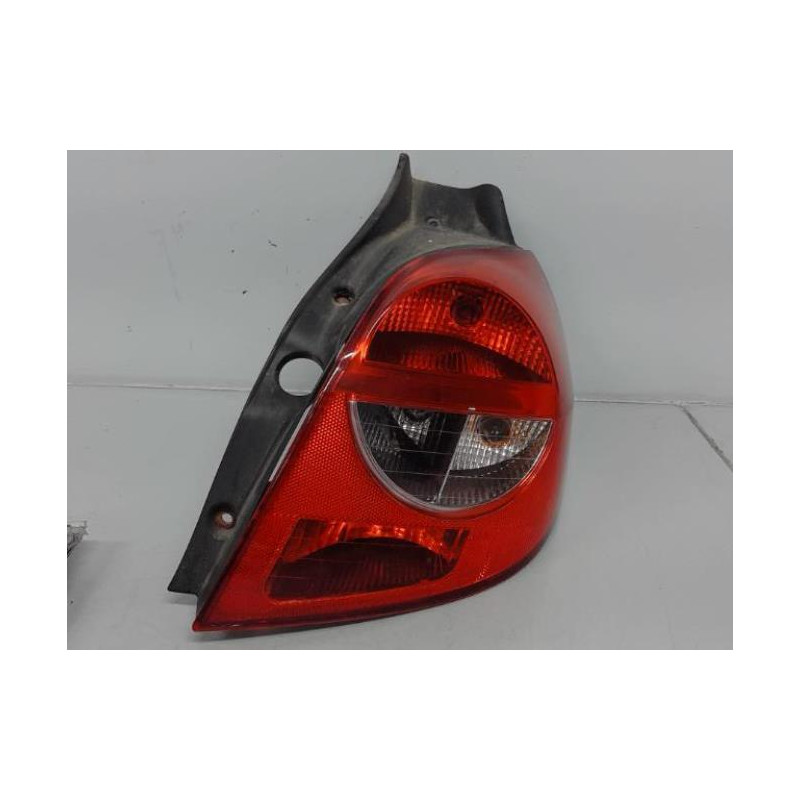 Feu arriere principal droit (feux) RENAULT CLIO 3