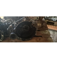 Boite de vitesses VOLKSWAGEN GOLF 4 Photo n°1