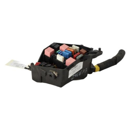 Boitier servitude moteur (BSM) DACIA DUSTER 1 Photo n°1