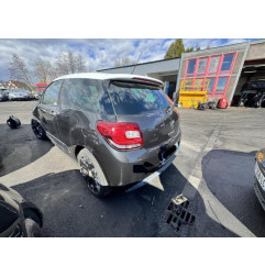 Compresseur clim CITROEN DS3 Photo n°13