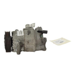 Compresseur clim VOLKSWAGEN POLO 5 Photo n°3