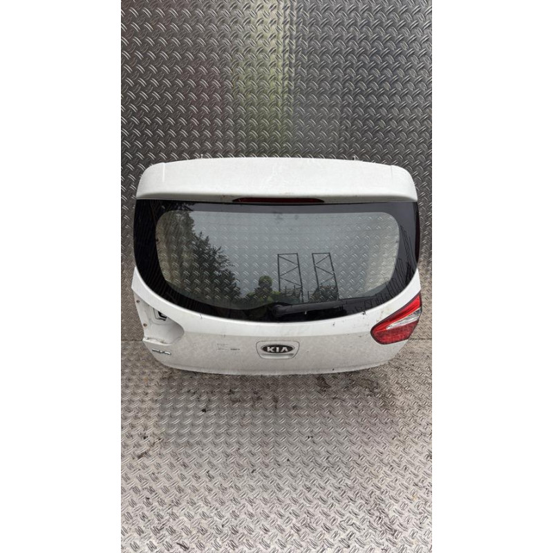 Malle/Hayon arriere KIA RIO 3