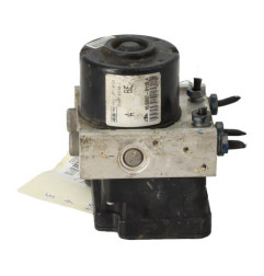 Bloc ABS (freins anti-blocage) FORD FIESTA 5 Photo n°4