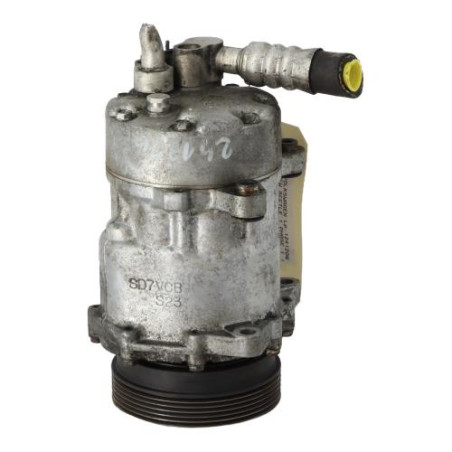 Compresseur clim VOLKSWAGEN NEW BEETLE 1 Photo n°1