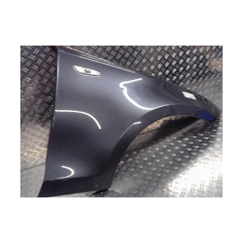 Aile avant droit BMW SERIE 1 E81