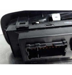 Interrupteur de leve vitre avant gauche RENAULT KADJAR Photo n°3