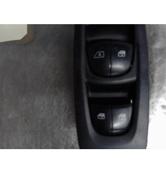 Interrupteur de leve vitre avant gauche RENAULT KADJAR Photo n°7