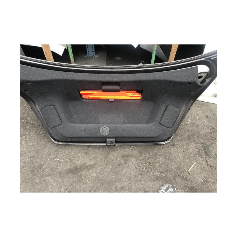 Malle/Hayon arriere VOLKSWAGEN PASSAT 5