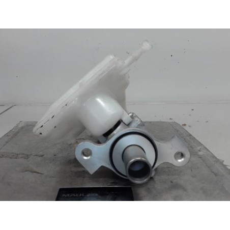 Maitre cylindre (freinage) PEUGEOT 208 2 Photo n°1