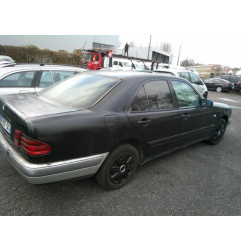 Feu arriere principal droit (feux) MERCEDES CLASSE E 210 Photo n°7