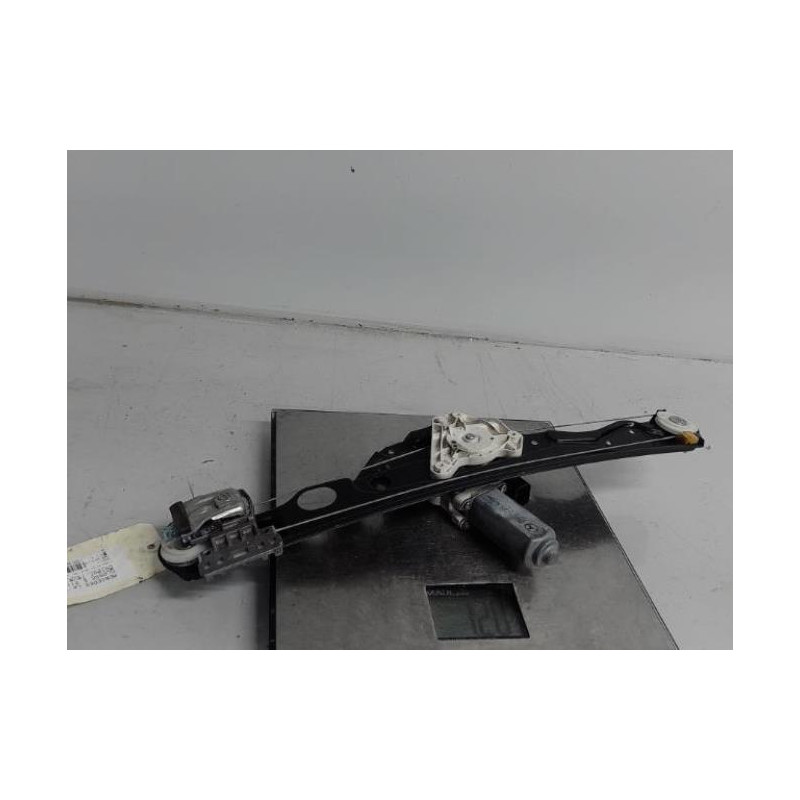Moteur leve vitre arriere droit MERCEDES CLASSE E 211