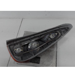 Feu arriere principal gauche (feux) TOYOTA YARIS VERSO Photo n°5