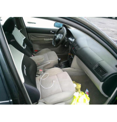 Compresseur clim VOLKSWAGEN GOLF 4 Photo n°9