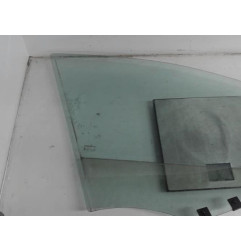 Vitre avant gauche RENAULT CLIO 4 Photo n°1