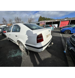 Optique avant principal droit (feux)(phare) SKODA OCTAVIA 1 Photo n°9