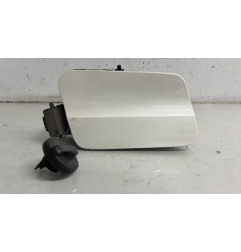 Trappe d'essence PEUGEOT 5008 2 Photo n°1