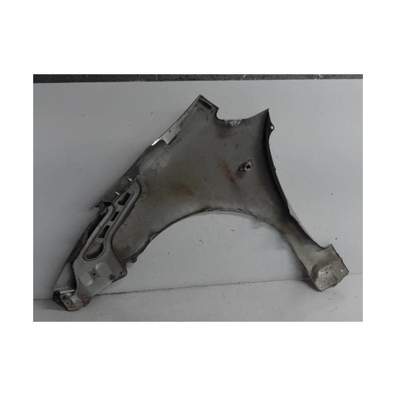 Aile avant droit TOYOTA PRIUS 2