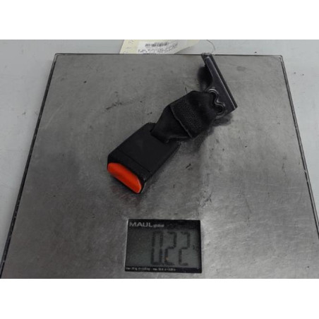 Attache ceinture arriere droit PEUGEOT 208 1 Photo n°1