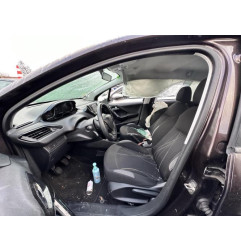 Attache ceinture arriere droit PEUGEOT 208 1 Photo n°4