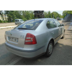 Optique avant principal droit (feux)(phare) SKODA OCTAVIA 2 Photo n°8