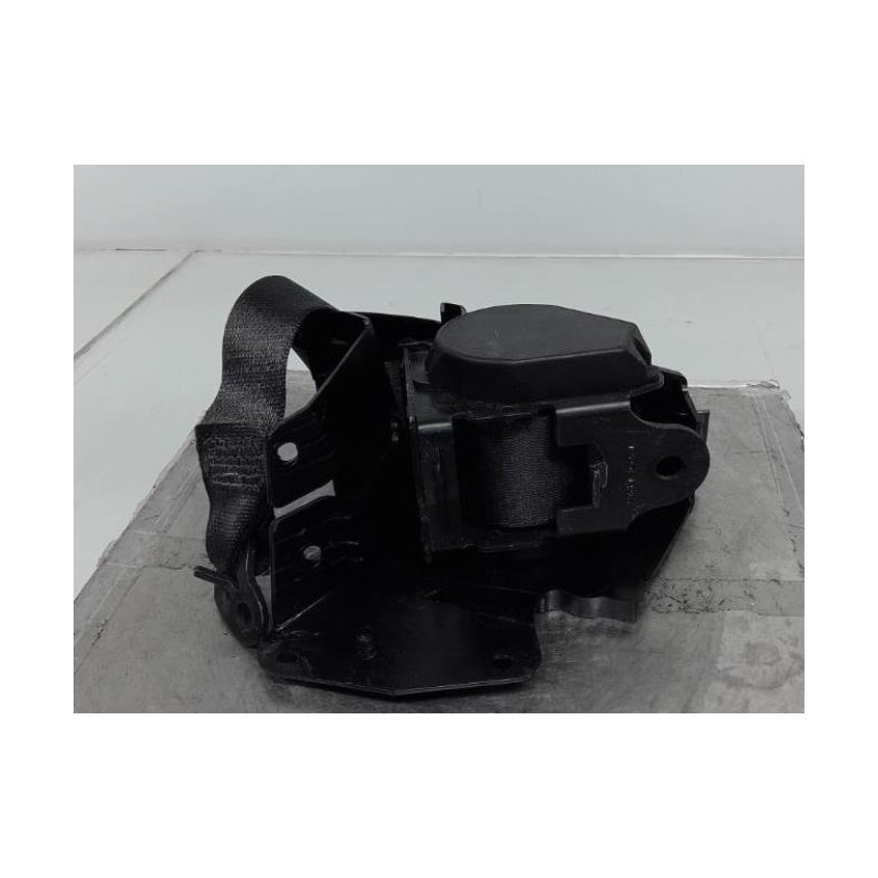 Ceinture arriere gauche BMW SERIE 2 F22