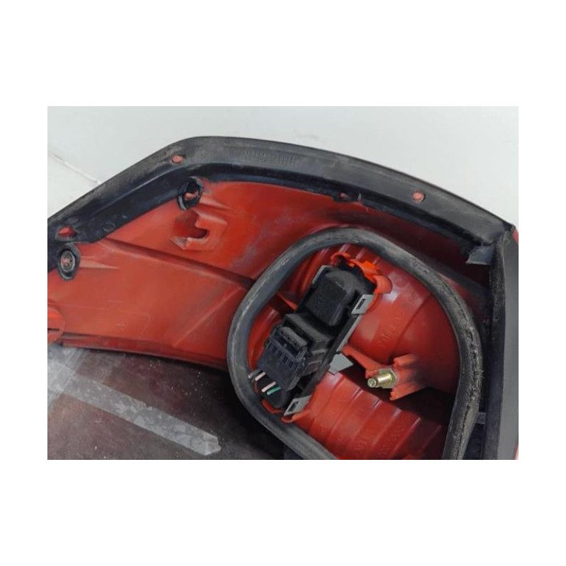 Feu arriere principal droit (feux) RENAULT VEL SATIS