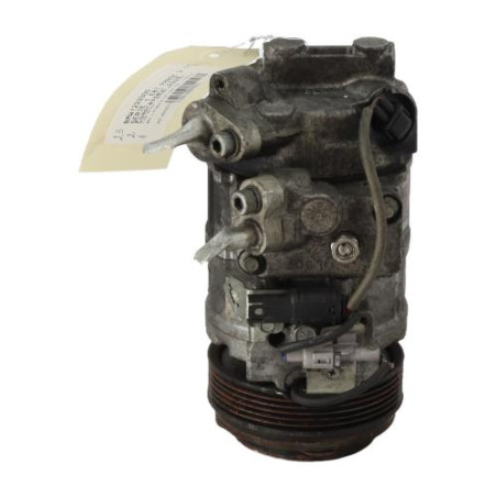 Compresseur clim BMW SERIE 1 E87 Photo n°1