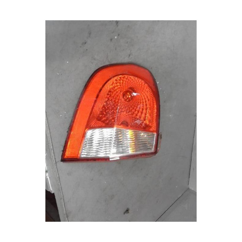 Feu arriere principal gauche (feux) HYUNDAI GETZ Photo n°3