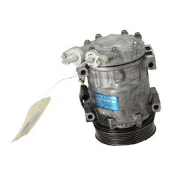 Compresseur clim MAZDA 3 1 Photo n°2