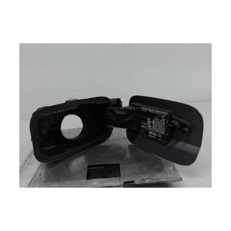 Trappe d'essence MERCEDES CLASSE C 204